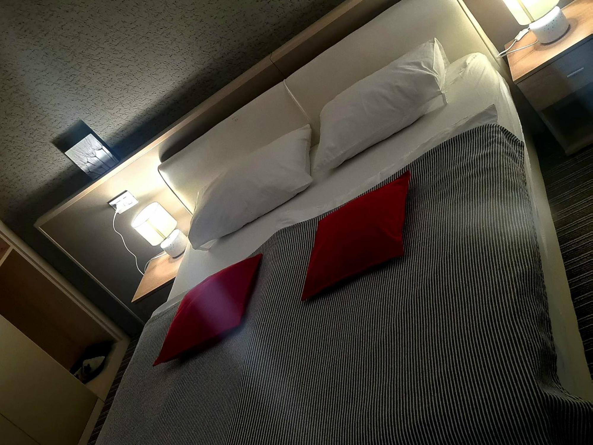 Bonitos, Sobe-Rooms สลาวอนสกีบรอด ห้อง รูปภาพ